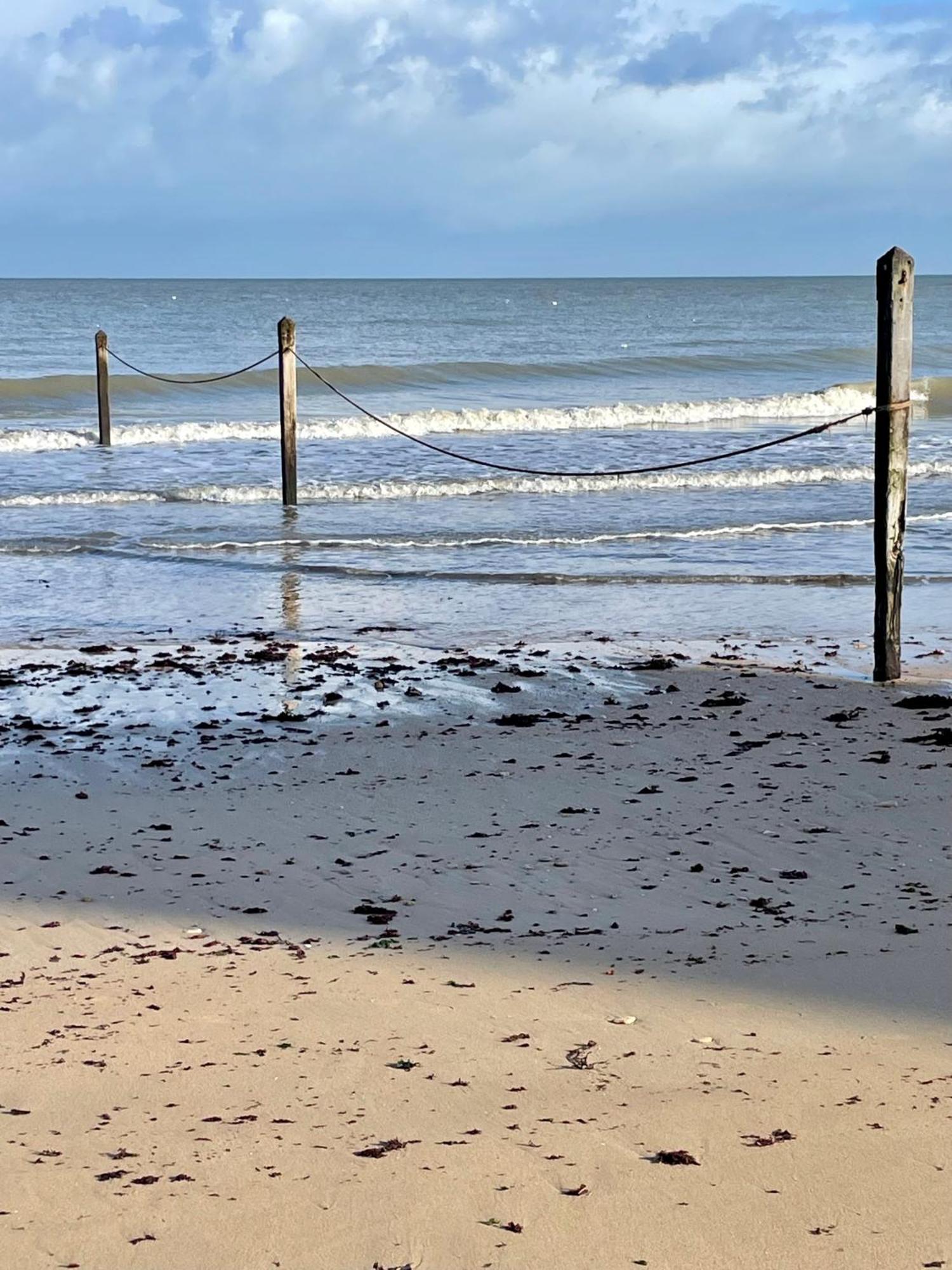 Saint-Aubin-Sur-Mer: Bel Appartement Traversant Bagian luar foto